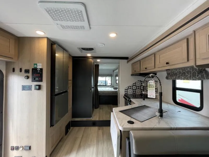 2025 Forest River Sunseeker 3050S, Photos photo 12