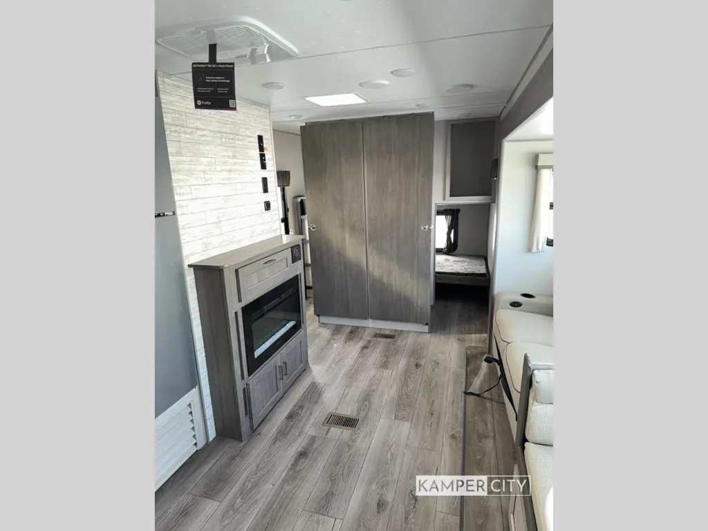 2026 Coachmen Catalina Legacy Edition 333DORM, Photos photo 34