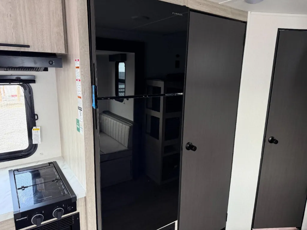 2027 EAST TO WEST Della Terra 280BH, Photos photo 22