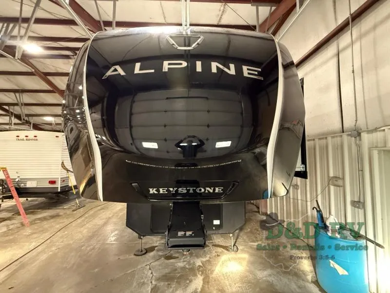 2026 Keystone Alpine Avalanche Edition 380LT - Photo 3