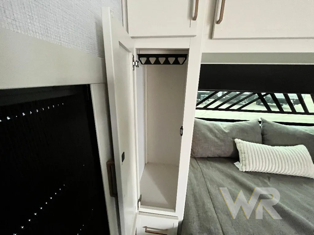 2026 Brinkley Model I 235, Photos photo 8