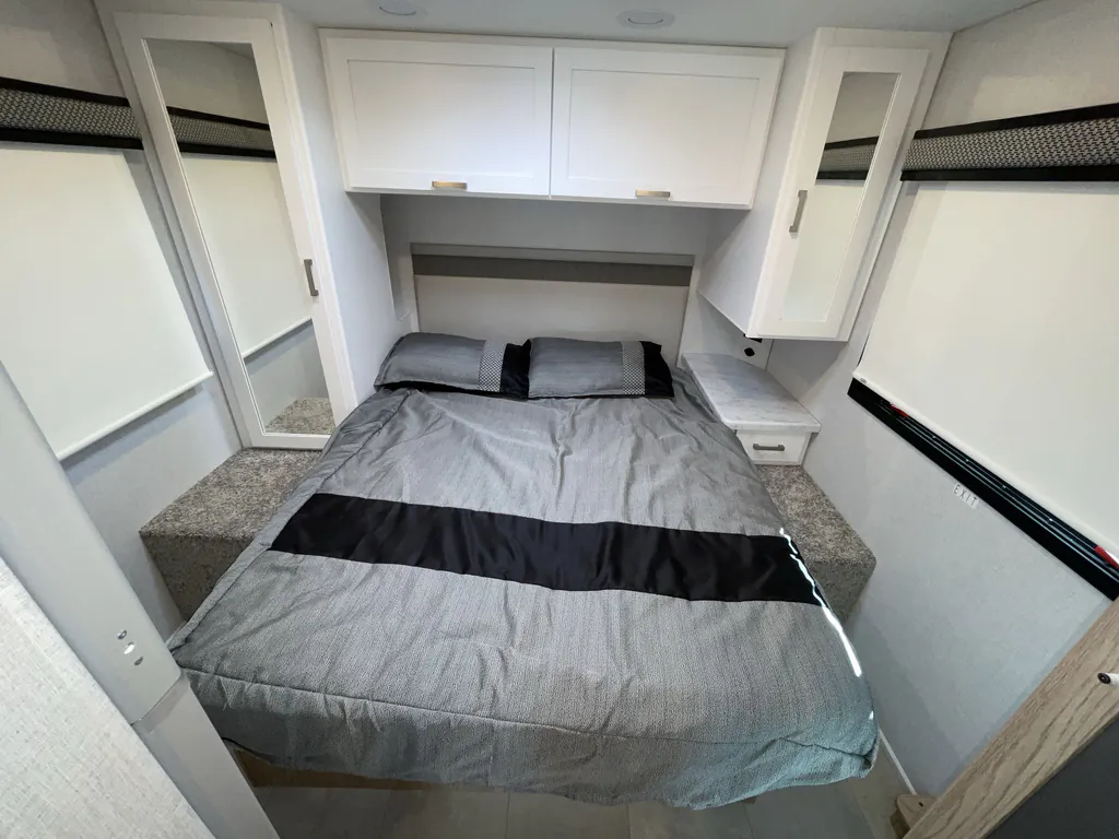2026 Thor Motor Coach Freedom Elite 28HE, Photos photo 11