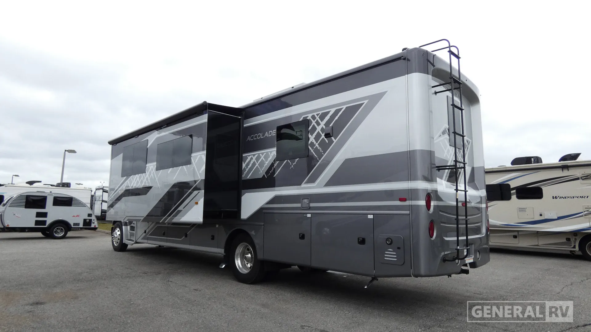 2026 Entegra Coach Accolade 37K - Photo 4
