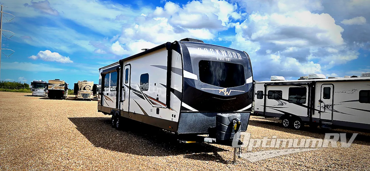 2022 Forest River Rockwood Signature Ultra Lite 8337RL - Photo 2