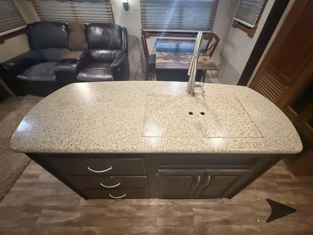 2017 Prime Time Crusader 295RST, Photos photo 19