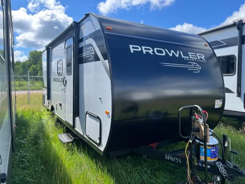 2027 Heartland Prowler Lynx 1702DBS - Photo 2