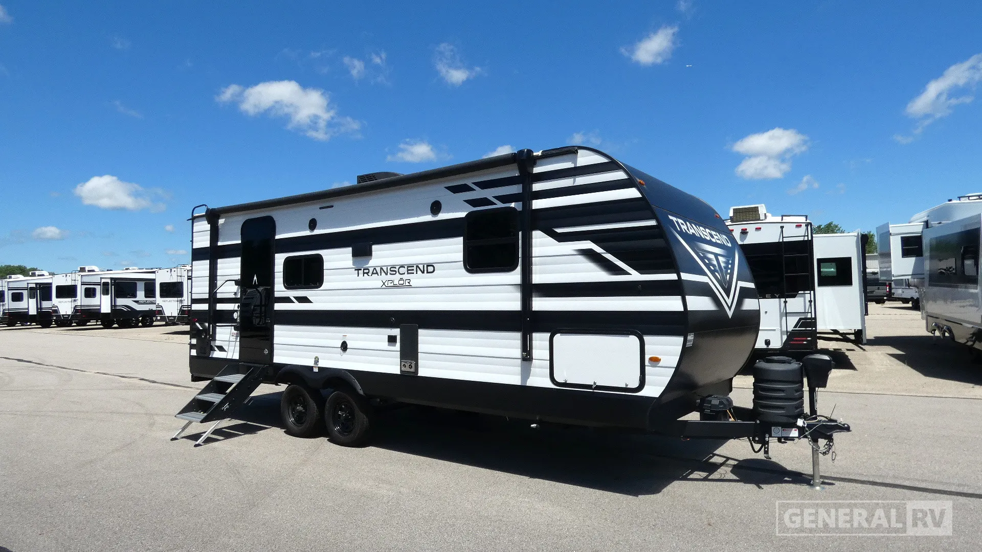 2024 Grand Design Transcend Xplor 221RB - Photo 2