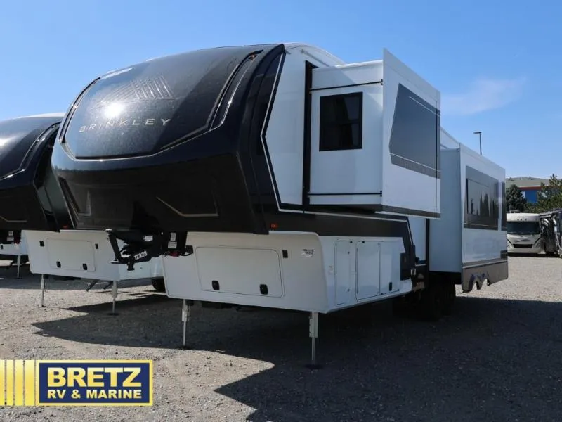 2026 Brinkley Model Z 3200 - Photo 3
