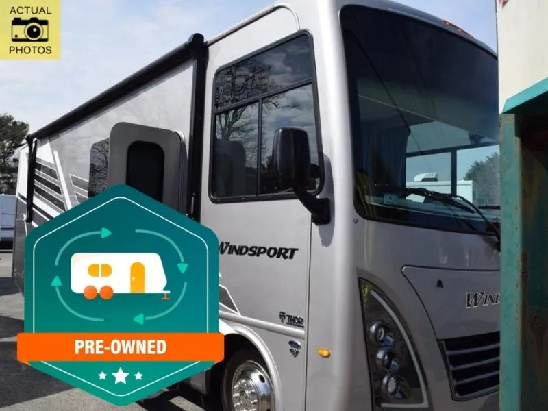 2025 Thor Motor Coach Windsport 29L - Photo 2