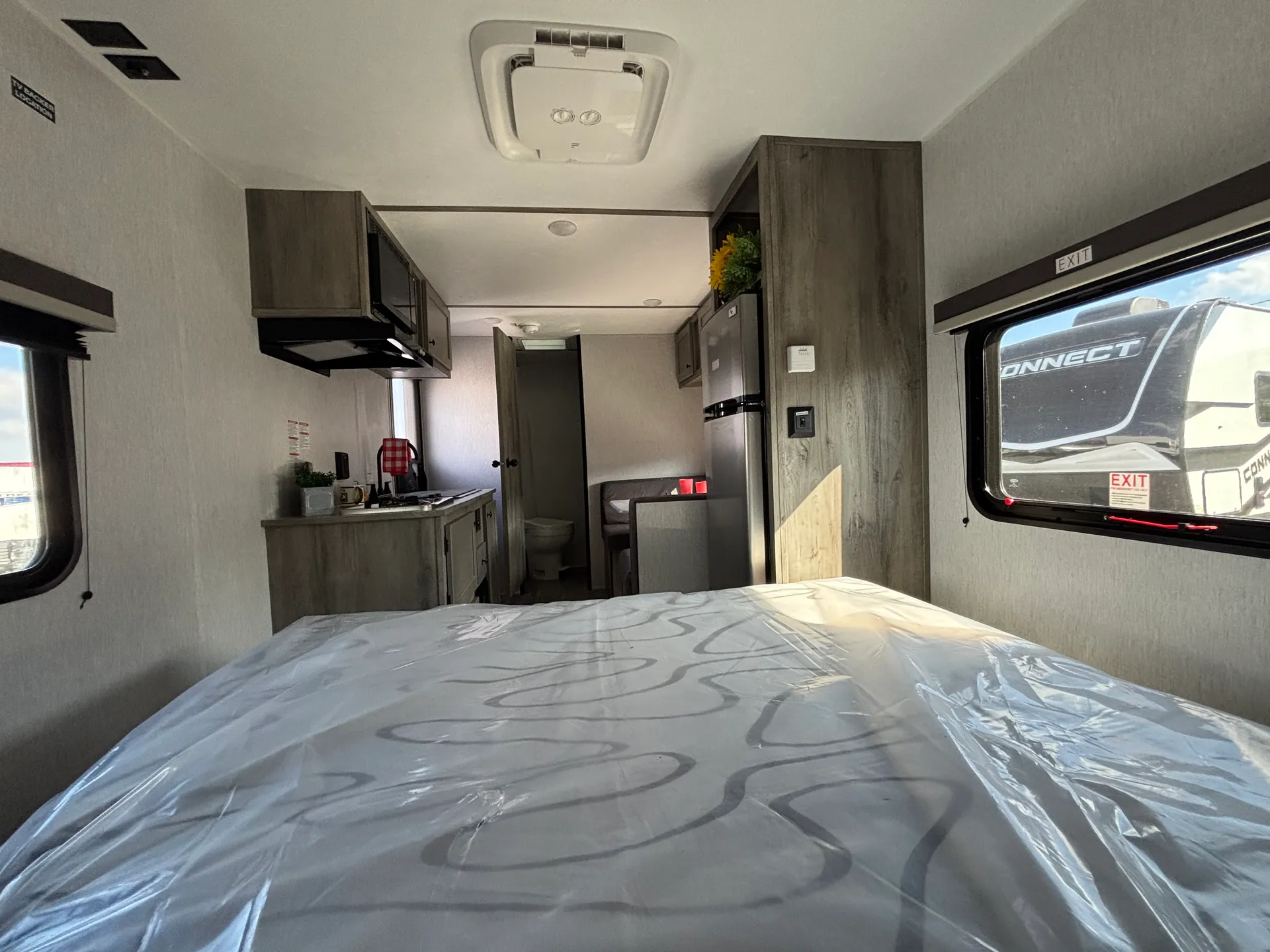2026 Sunset Park RV Sun Lite LTD 19RB - Photo 3