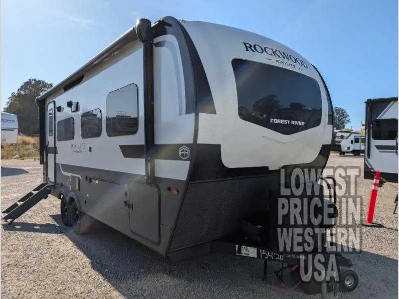 2026 Forest River Rockwood Mini Lite 2205S - Photo 2