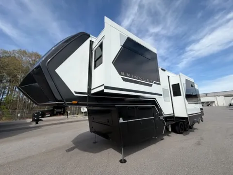 2026 Brinkley Model G 3520 - Photo 4