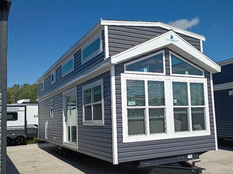 2027 Canterbury RV Parkvue P38-SKLL - Photo 2
