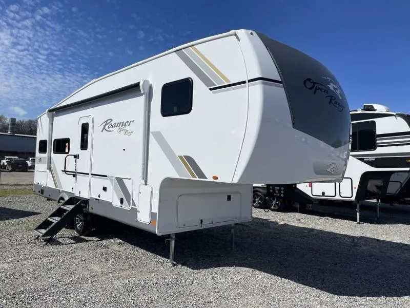 2026 Open Range RV Roamer Light Duty 24MLDS - Photo 2