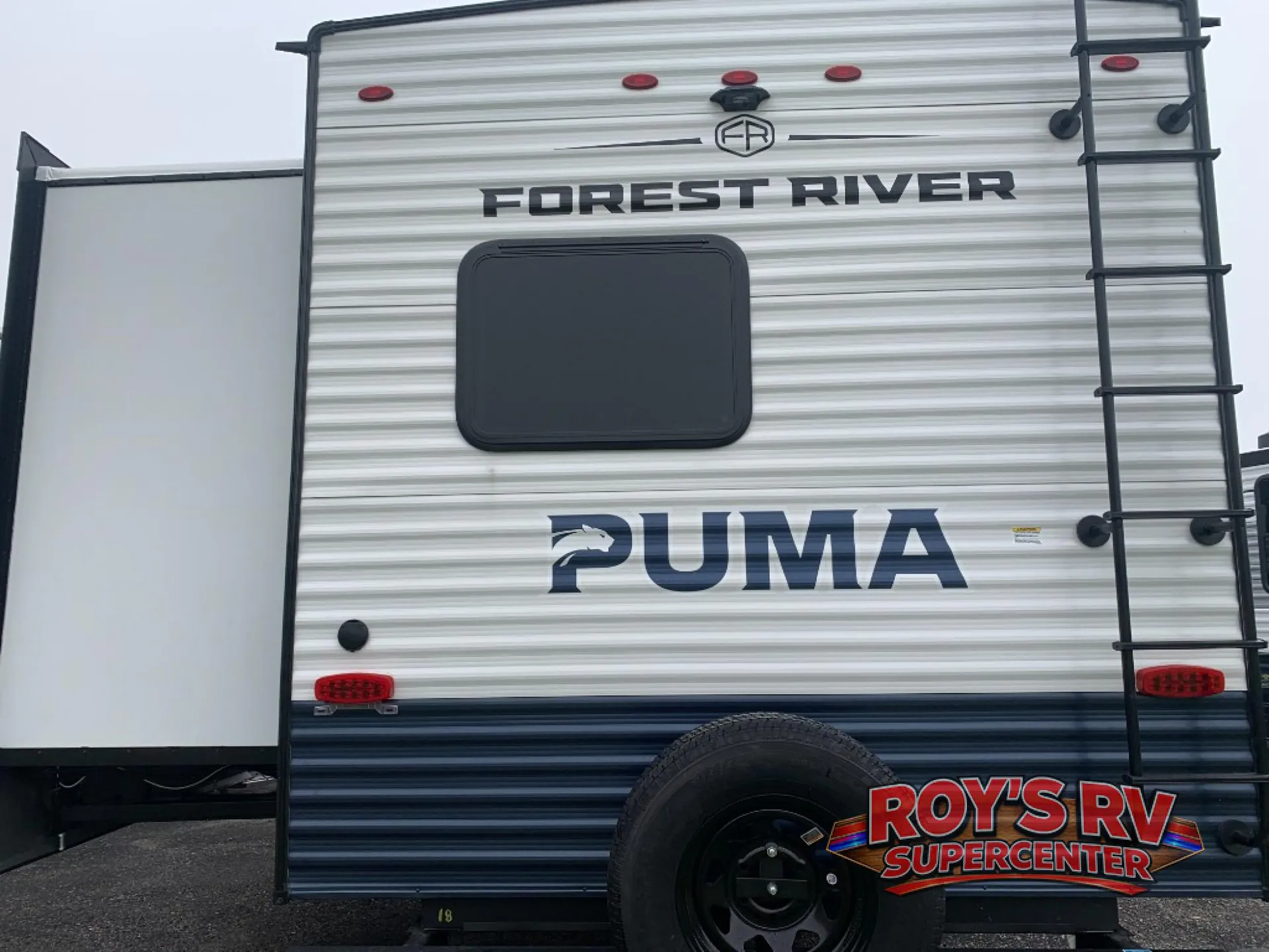 2027 Forest River Puma 32RBFQ — Photo 5