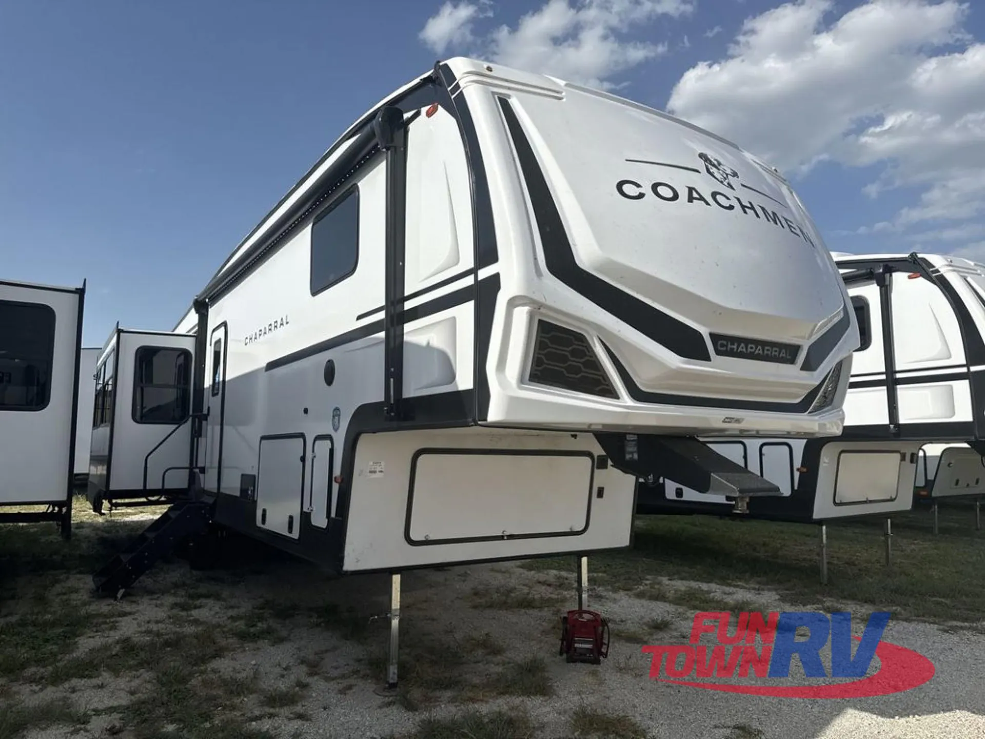2027 Coachmen Chaparral 360IBL dealer photo 1 from Fun Town RV