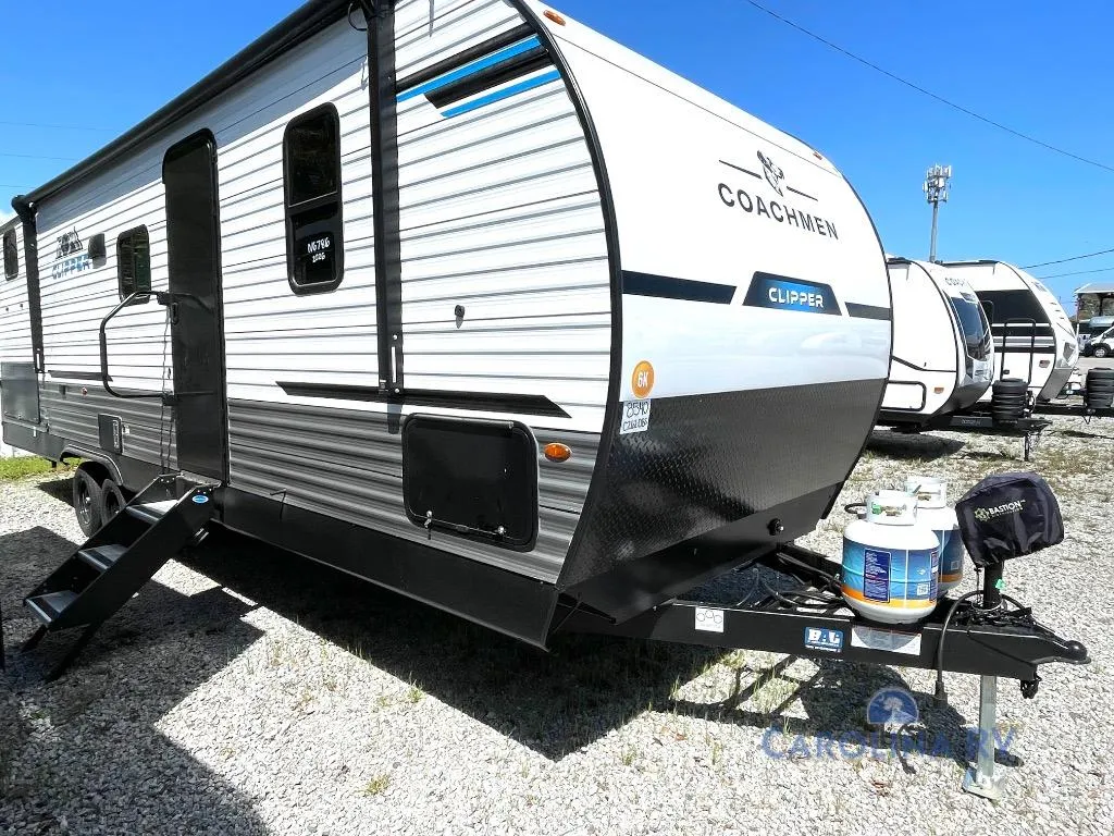 2026 Coachmen Clipper 262DBS - Photo 2