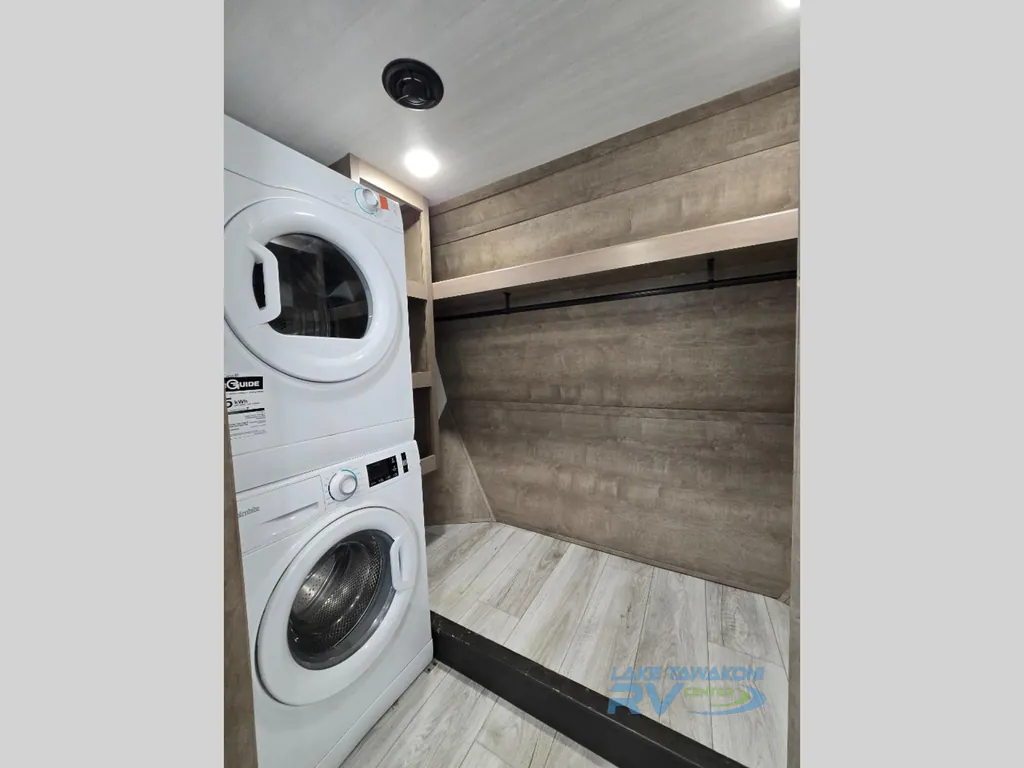 2024 Keystone Montana 3901RK, Photos photo 26