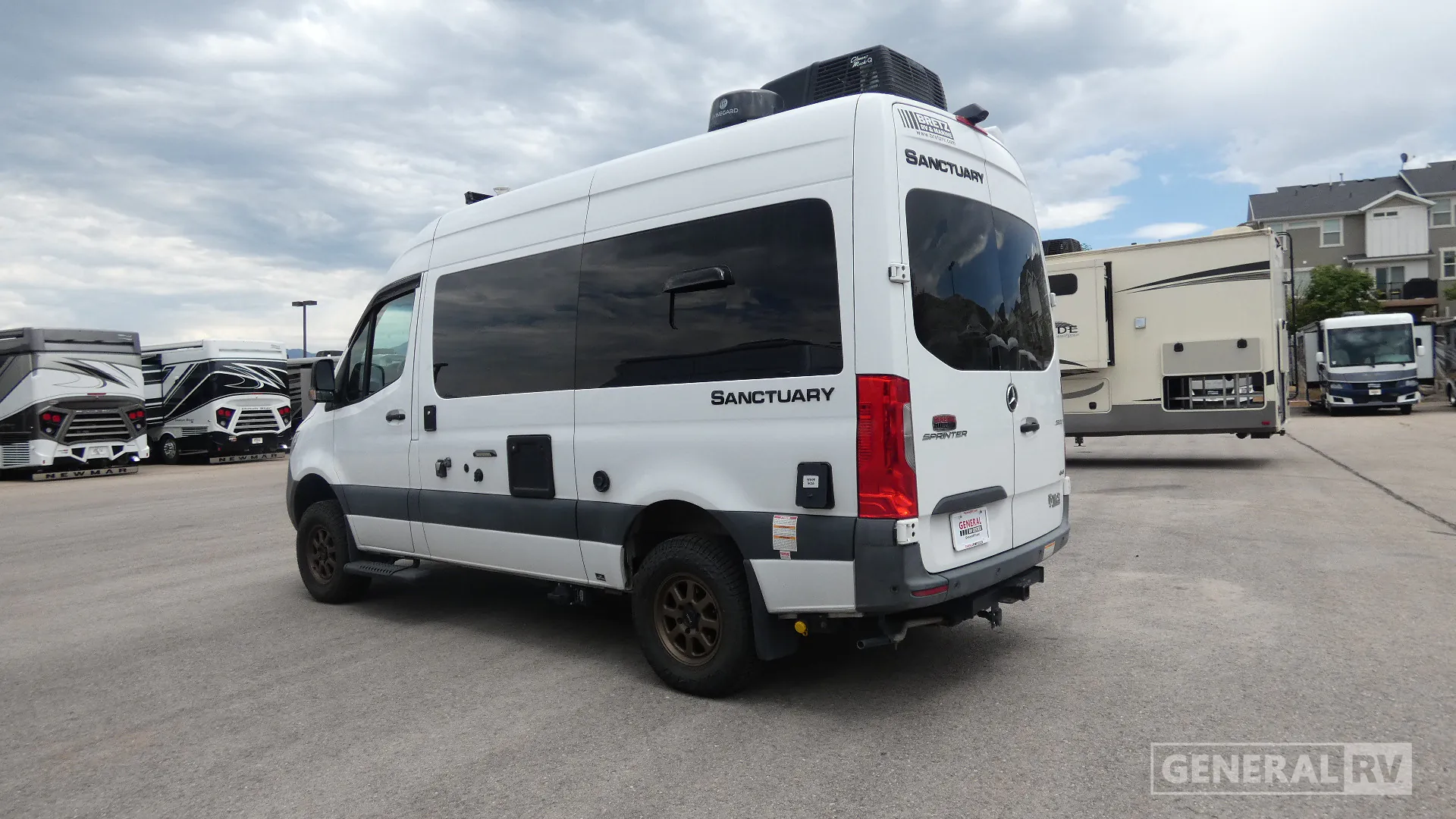 2022 Thor Motor Coach Sanctuary 19P - Photo 4