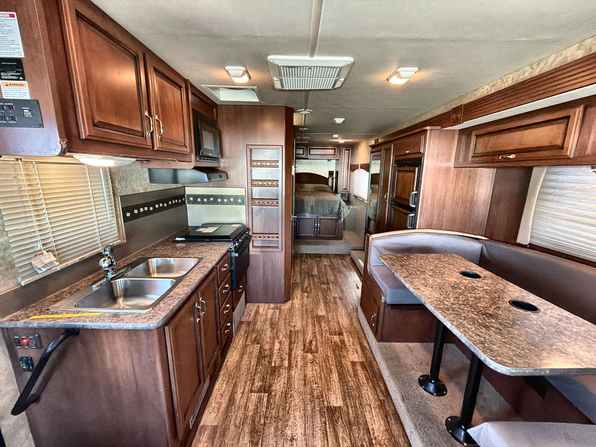 2014 Fleetwood Terra SE 29G — living area main