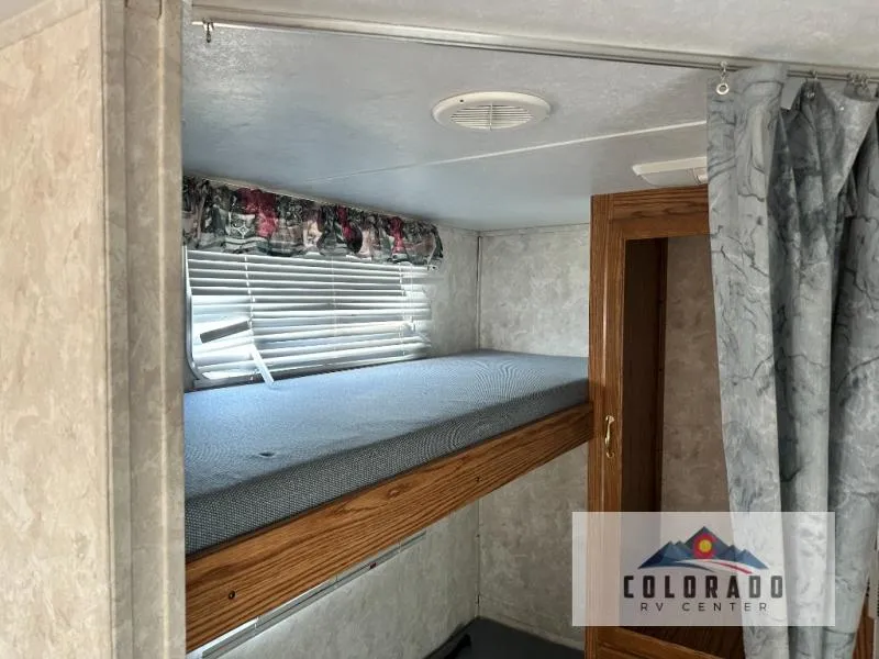 2001 Keystone RV Bobcat Used    280 - Photo 4