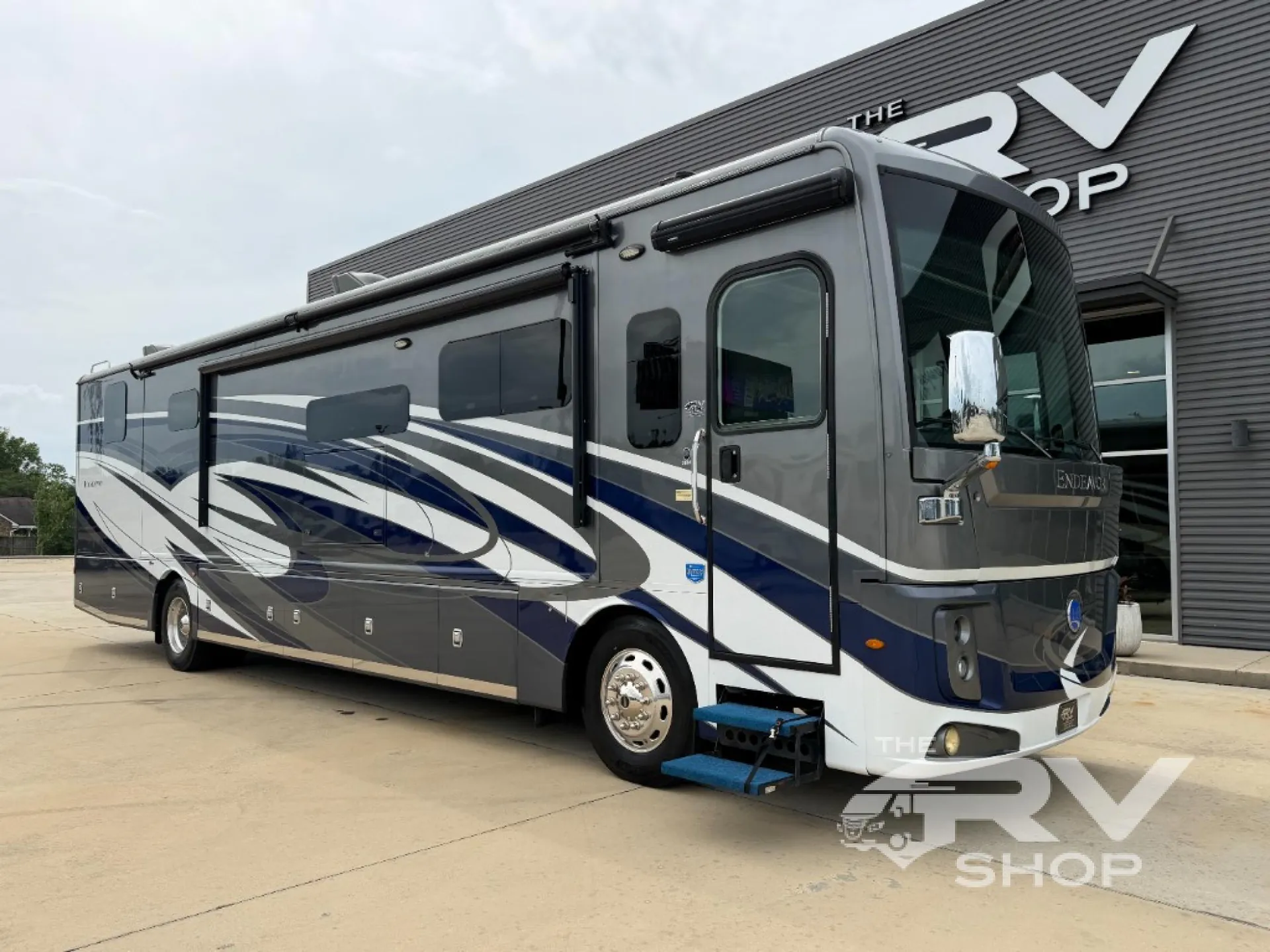 2020 Holiday Rambler Endeavor 38W - Photo 2