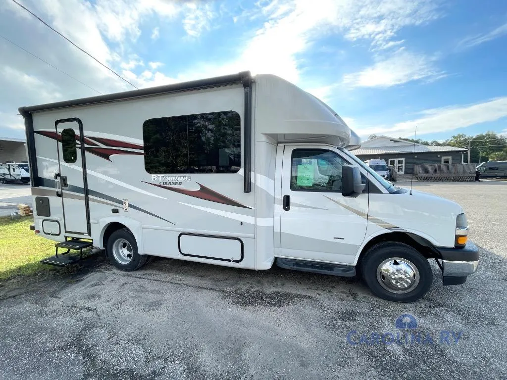 2025 Gulf Stream BT Cruiser 5220 - Photo 2