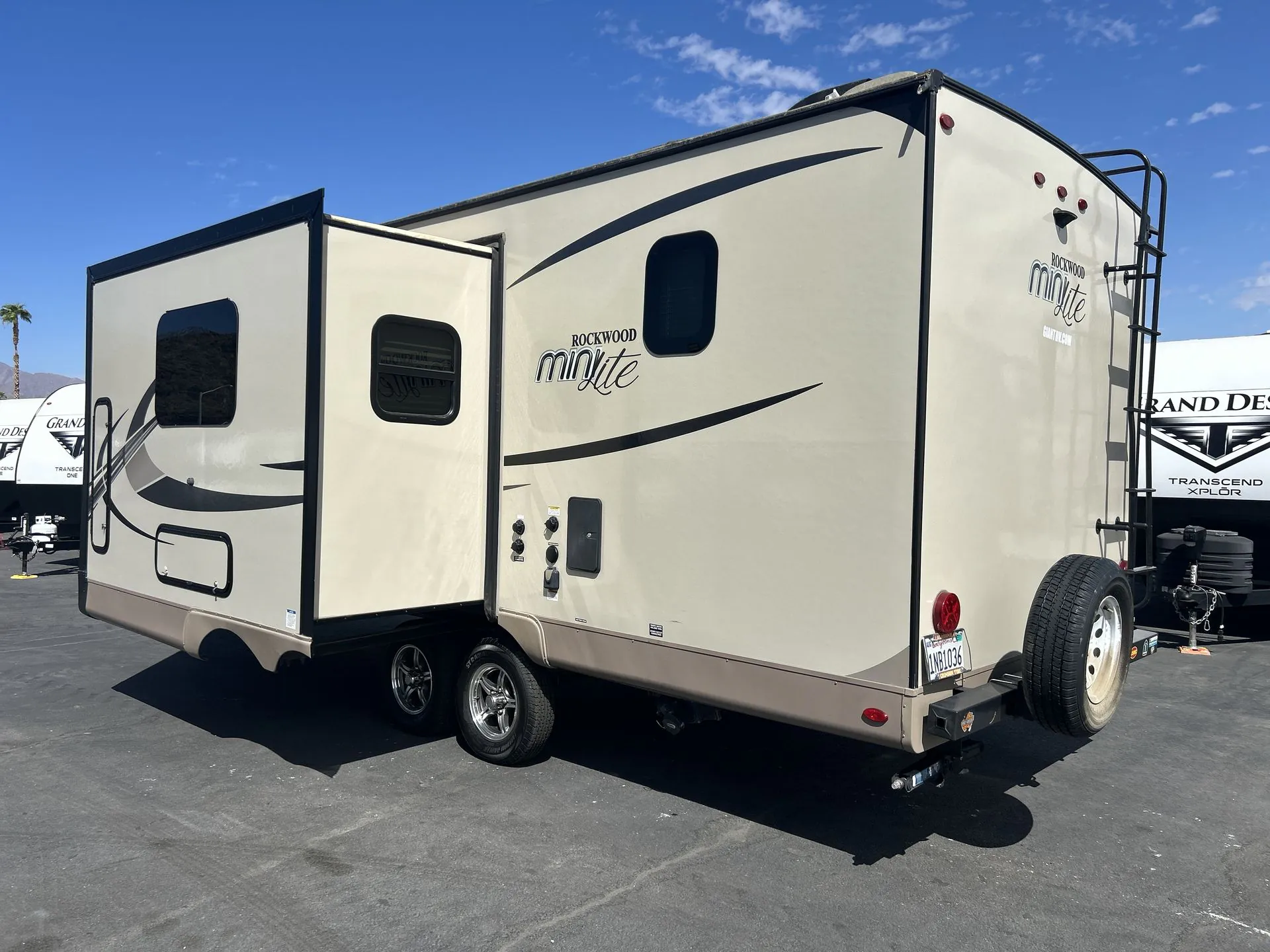 2019 Forest River Rockwood Mini Lite 2509S — Photo 5