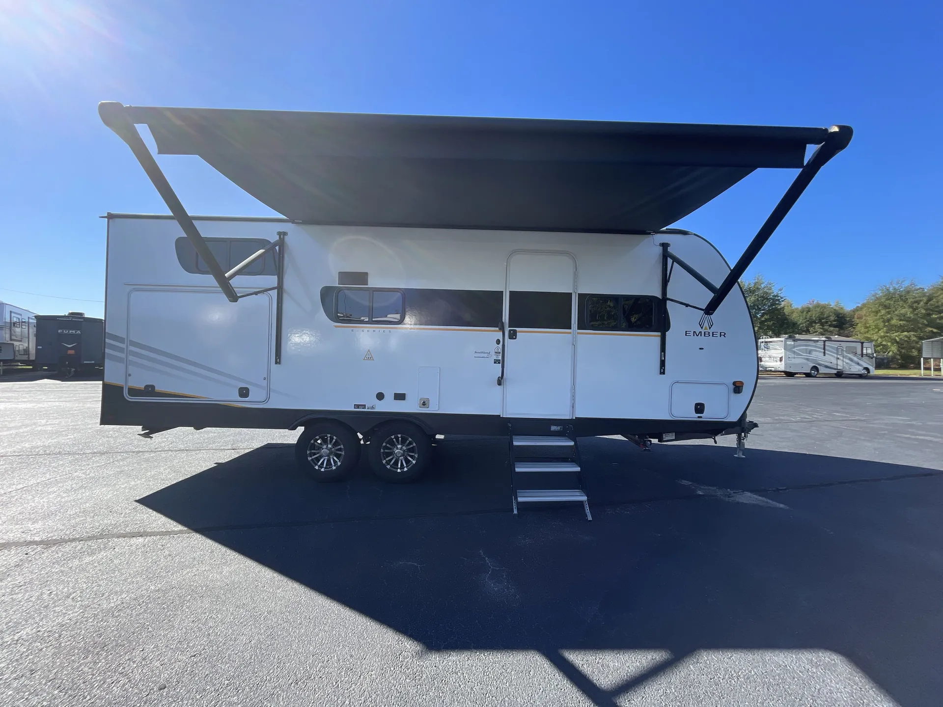 2025 Ember RV E-Series 22ETS — campside