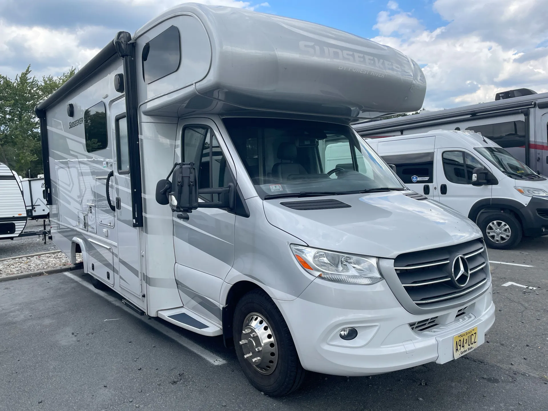 2022 Forest River Sunseeker Mbs 2400B - Photo 2