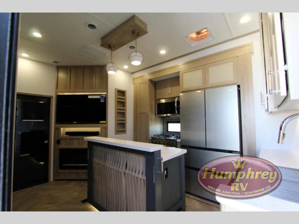 2025 Keystone Raptor 415, Photos photo 13