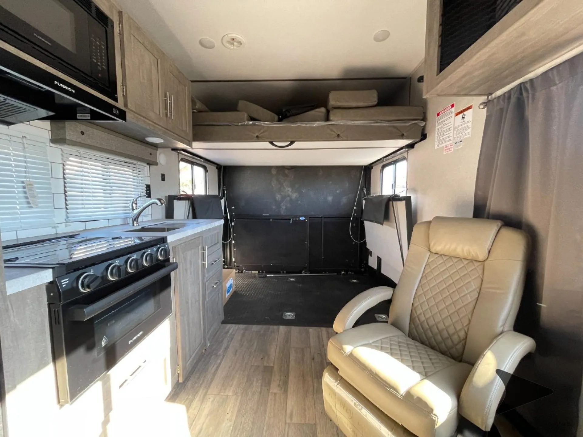 2022 Forest River XLR Micro Boost 301LRLE - Photo 4