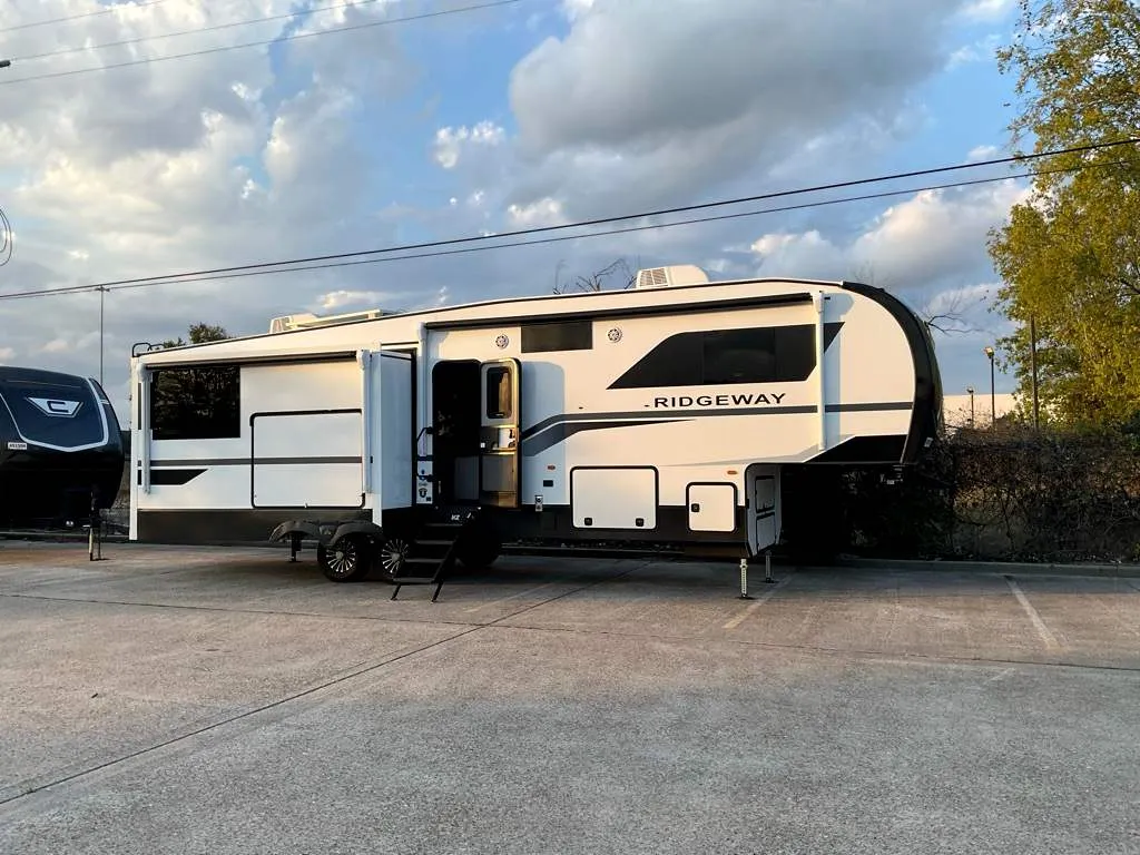 2026 KZ RV Ridgeway 32ML - Photo 2