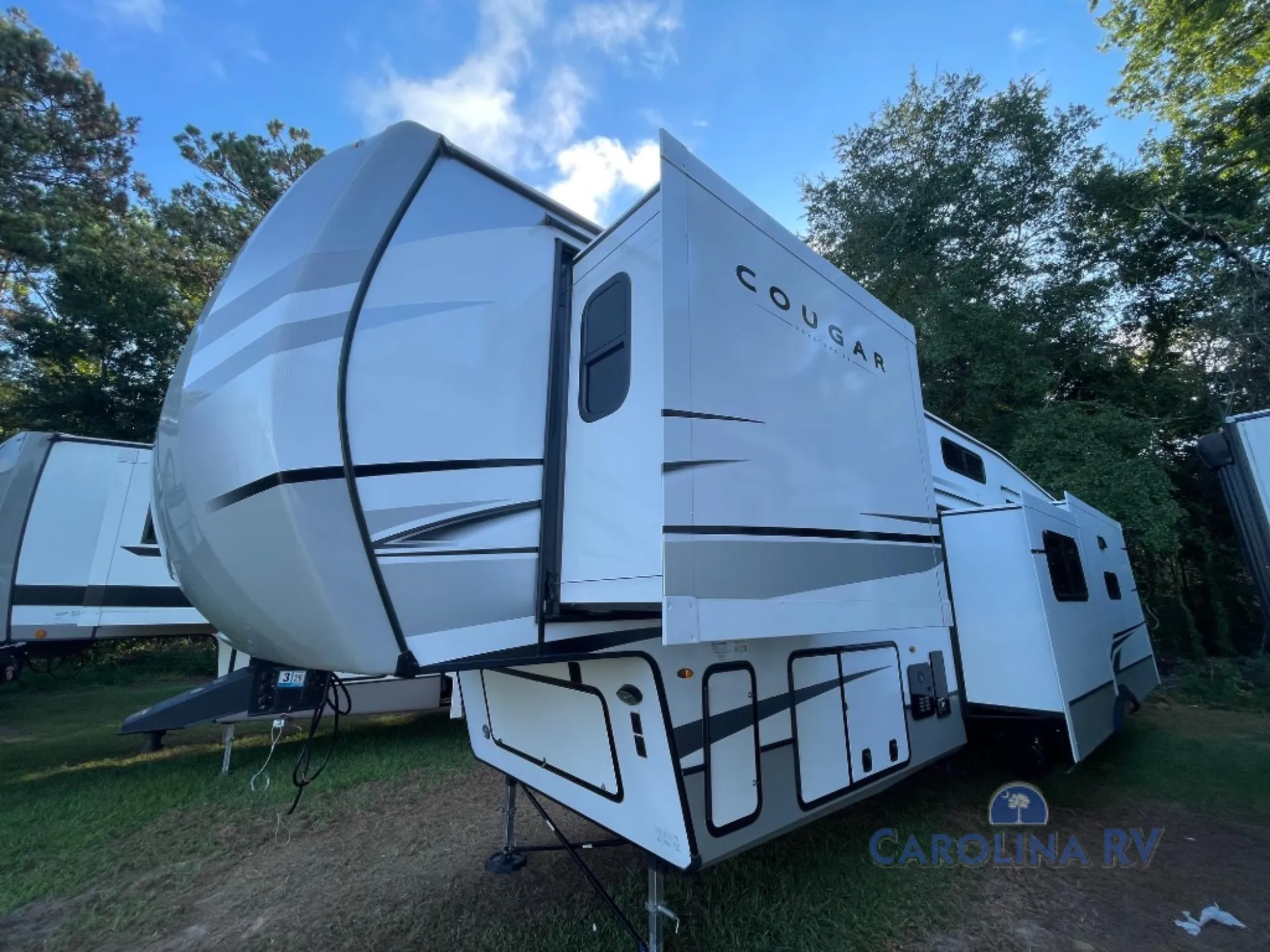 2025 Keystone Cougar 360MBI - Photo 4
