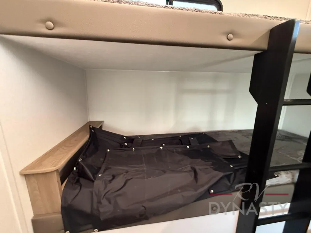 2026 Coachmen Freedom Express Select 30SE, Photos photo 44