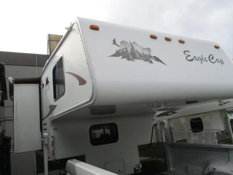 2012 Adventurer Eagle Cap 950 - Photo 4