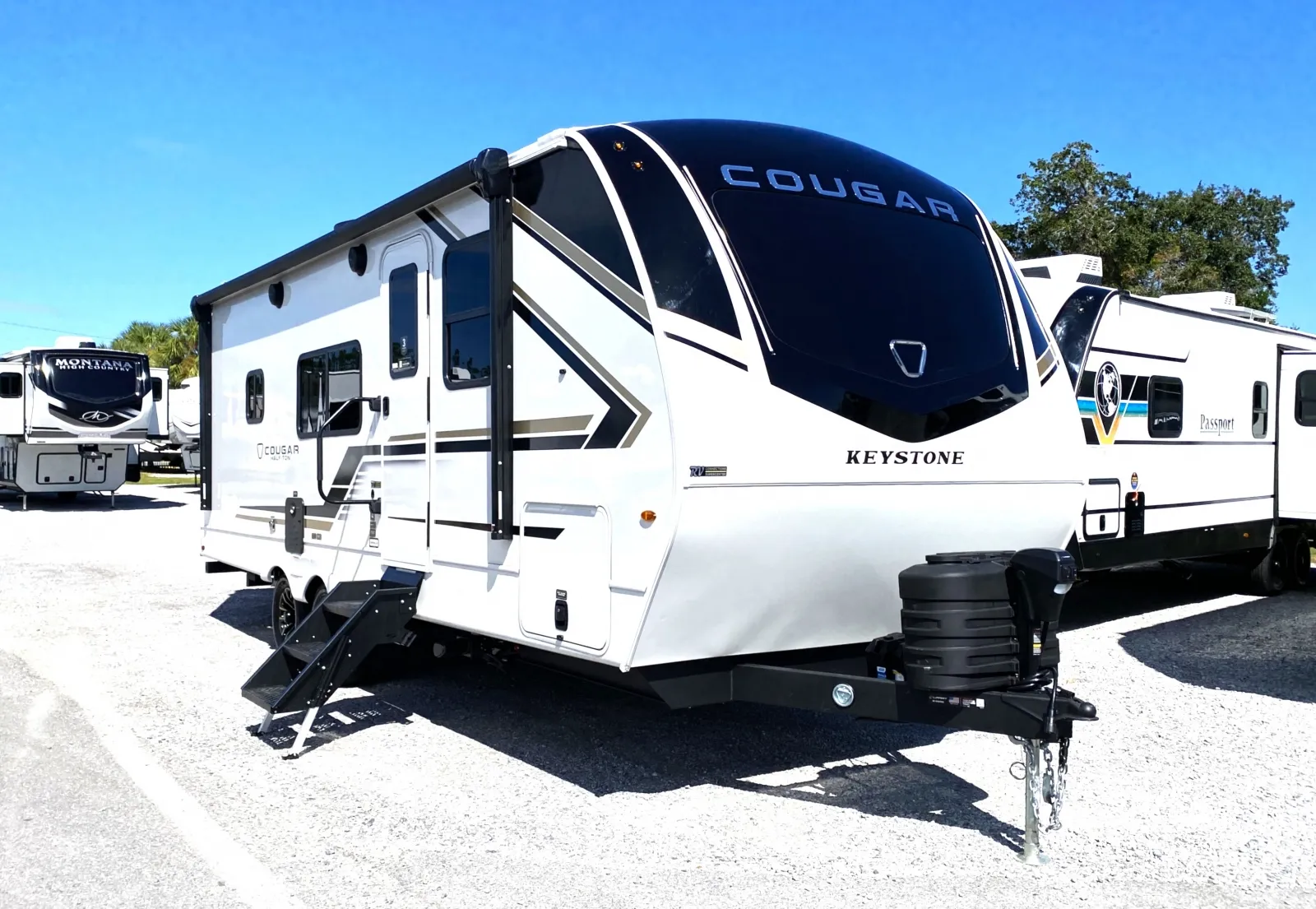 2026 Keystone RV Cougar Half-Ton 22MLS - Photo 2