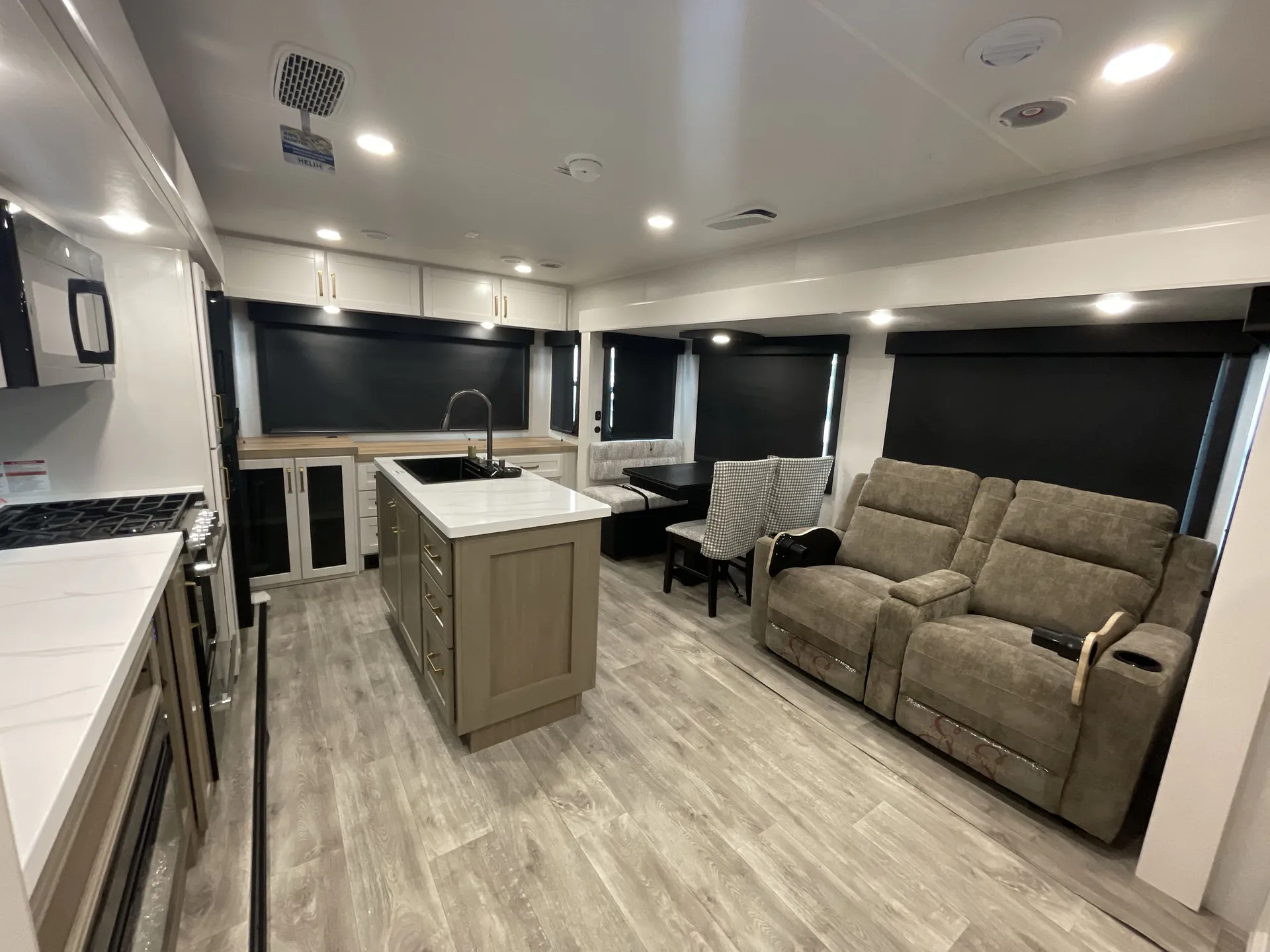 2026 Jayco Eagle HT 320MKTS — living area main