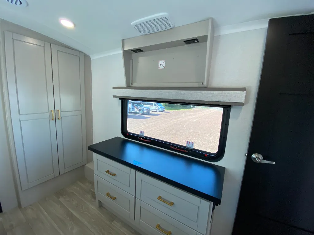 2027 Jayco North Point 380FBRK, Photos photo 66