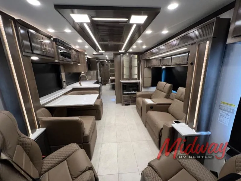 2027 Newmar New Aire 3543 - Photo 4