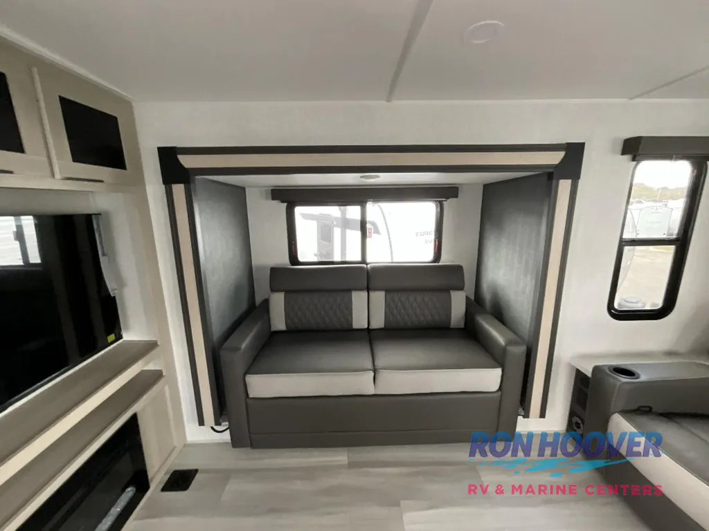 2026 Forest River Cardinal 37GALLEY, Photos photo 7