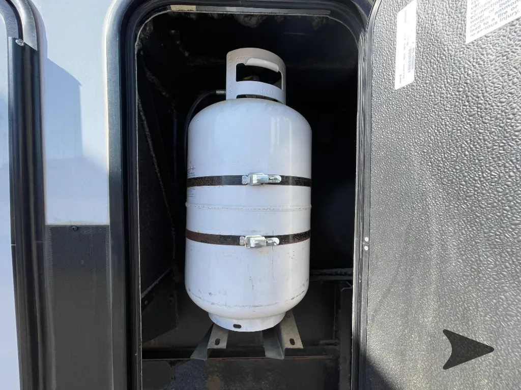 2023 Alliance RV Valor 42V13, Photos photo 48
