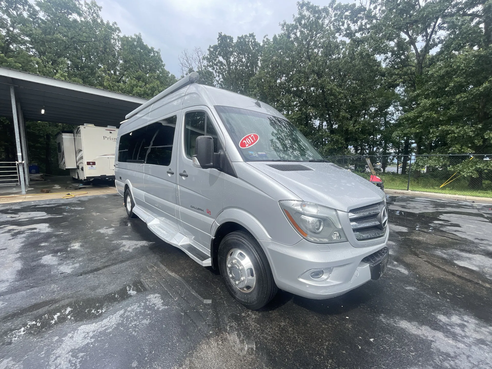 2017 Coachmen Galleria 24T - Photo 2