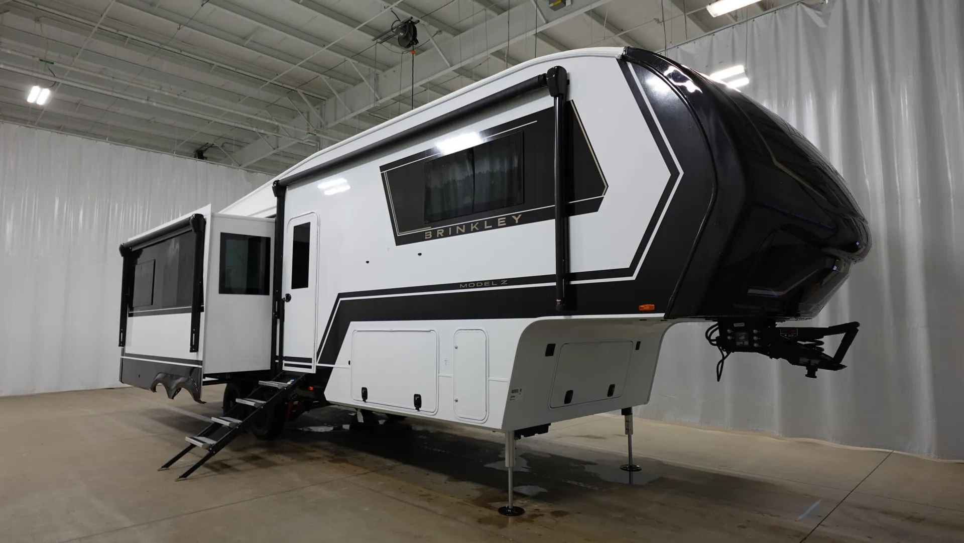 2026 Brinkley Model Z 3100 - Photo 2