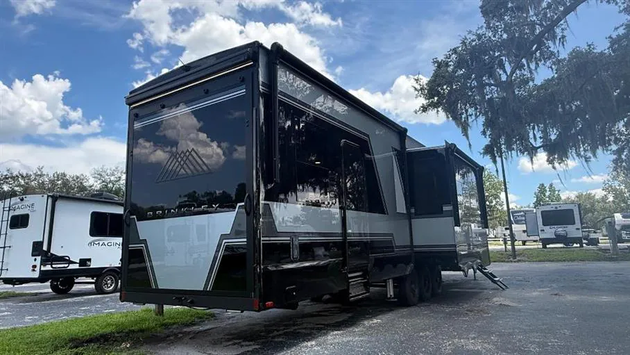2025 Brinkley Model G 4100, Photos photo 7