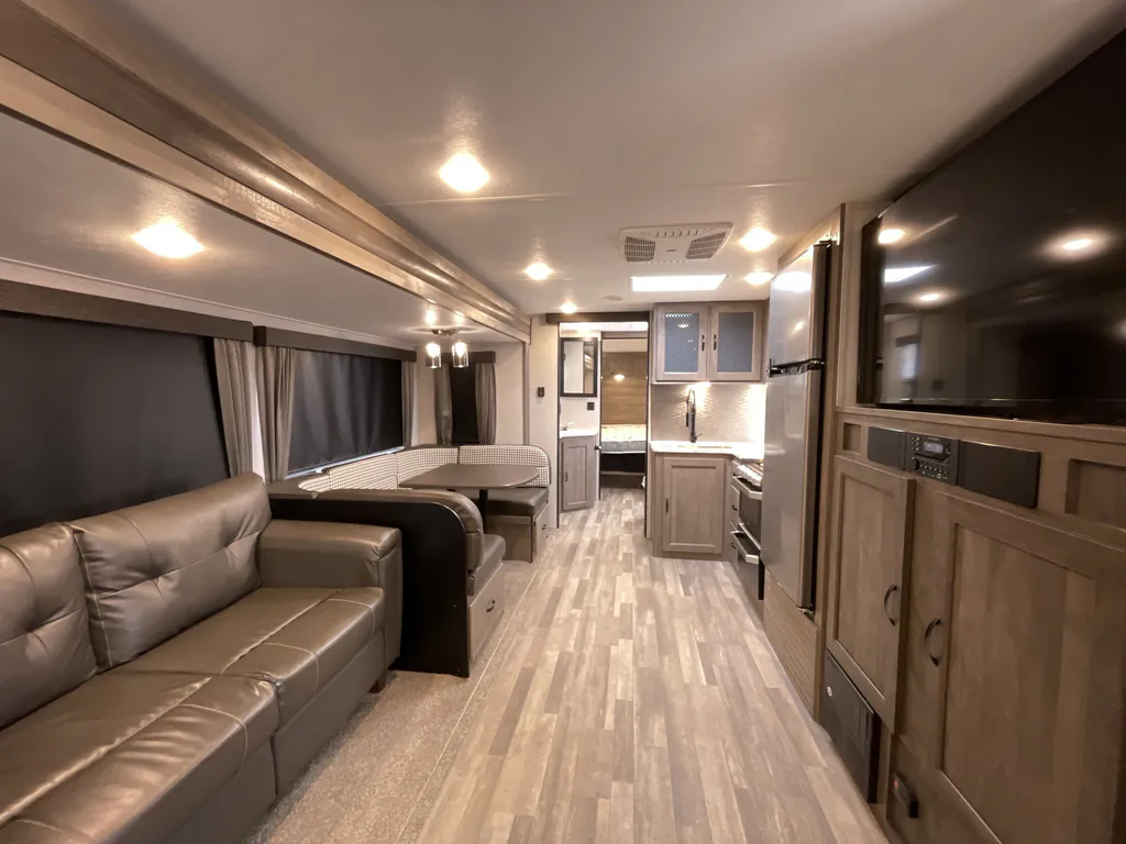 2021 Forest River Vibe 28BH, Photos photo 6