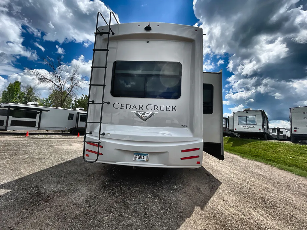 2022 Forest River Cedar Creek Champagne Edition 38EL, Photos photo 33