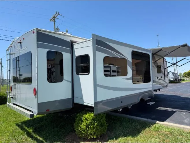 2018 Highland Ridge Open Range 323RLS - Photo 4