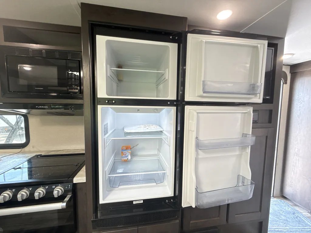 2023 Grand Design Transcend Xplor 321BH, Photos photo 8