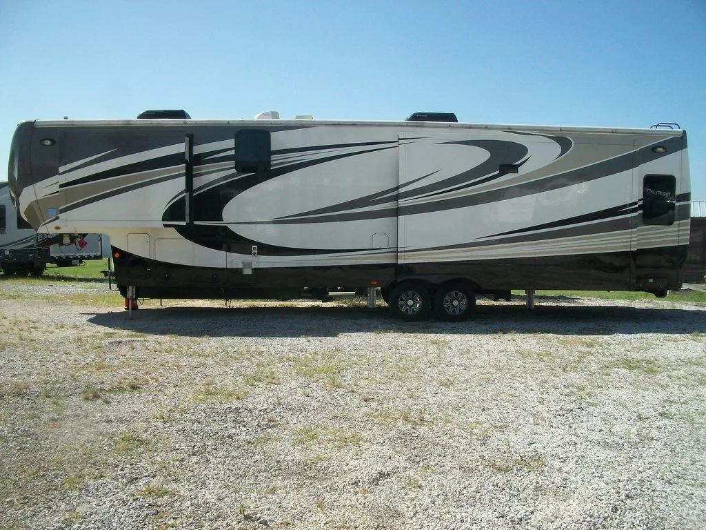 2017 DRV Mobile Suites MSA - Photo 4